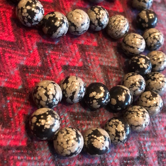 Snowflake obsidian bead necklace w/ Gold- filled post earrings - Picture 5 of 6